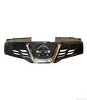РЕШЕТКА ПЛАСТИЧНА ЧЕРНА/ХРОМ* NISSAN QASHQAI 10-14