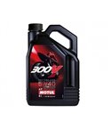 МАСЛО ДВИГАТЕЛНО MOTUL 300V FL ROAD RACING 5W40 4 Л.